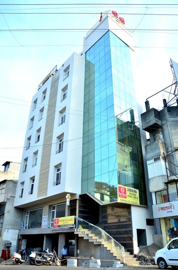 Hotel Sri Sri Executive, Kolhapur Exterior photo